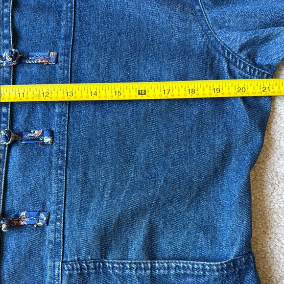 Denim Women's Jacket with embroidery Asian knotted buttons & Floral Accents - Picture 11 of 15